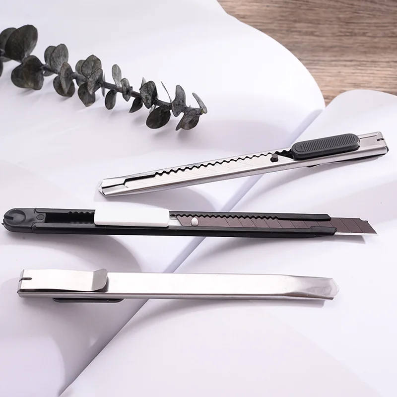 Noi Retractabil Utilitate KnifeBox Cutter Lamă Din Oțel Carbon De Auto-Blocare Design Arta De Desen De Tăiere Tapet Cutie Instrumente De Tăiere